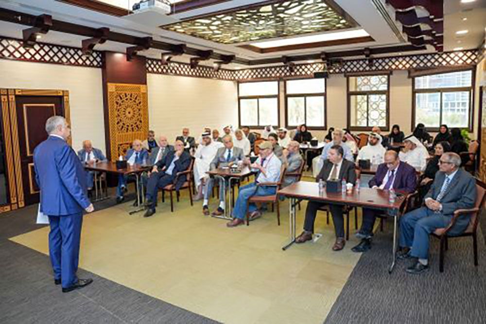 محاكم دبي تطور مهارات الخبراء وتطلعهم على مستجدات القوانين