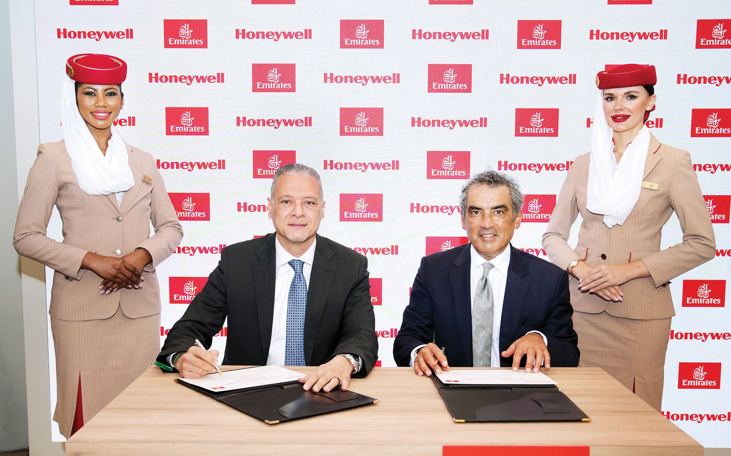«هانيويل» تزود أسطول «طيران الإمارات» من «إيرباص A380» بأحدث العجلات والمكابح