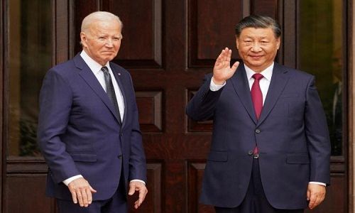 الرئيس الأمريكي جو بايدن يعلن استئناف المحادثات العسكرية مع الصين