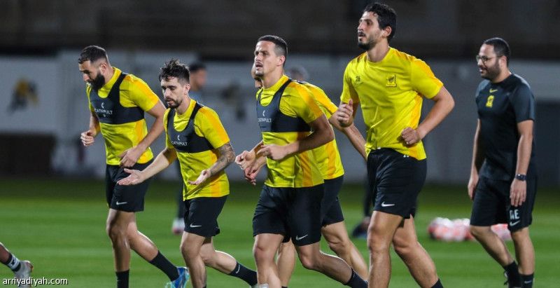 الاتحاد يعود.. والخماسي يدخل العيادة