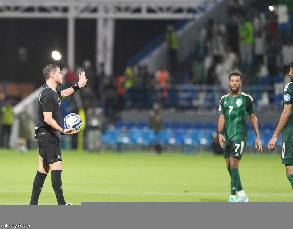 الأخضر يحلّق بالرباعية الأولى