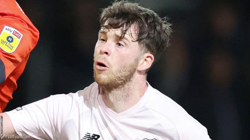 سيمبسون يعترف بالعنصرية