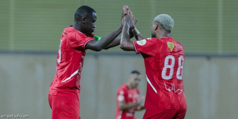 قبل الهلال.. الحزم يخسر تجربة العربي