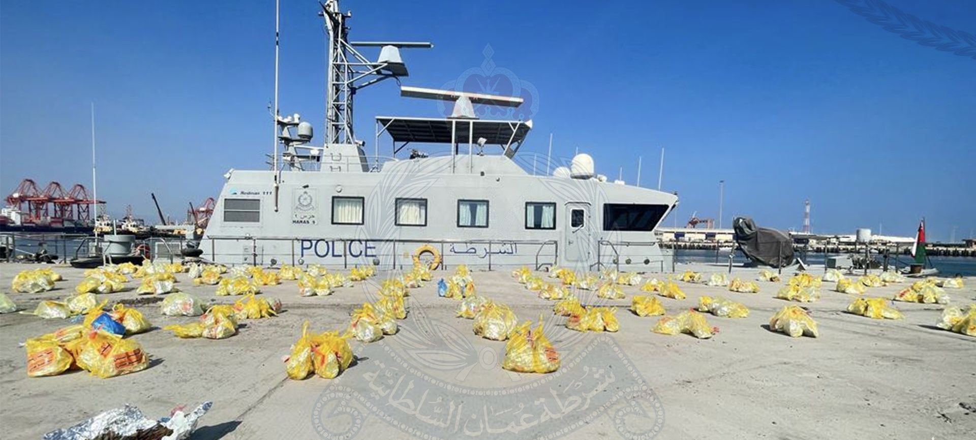 ضبط 3 متهمين بتهريب المخدرات