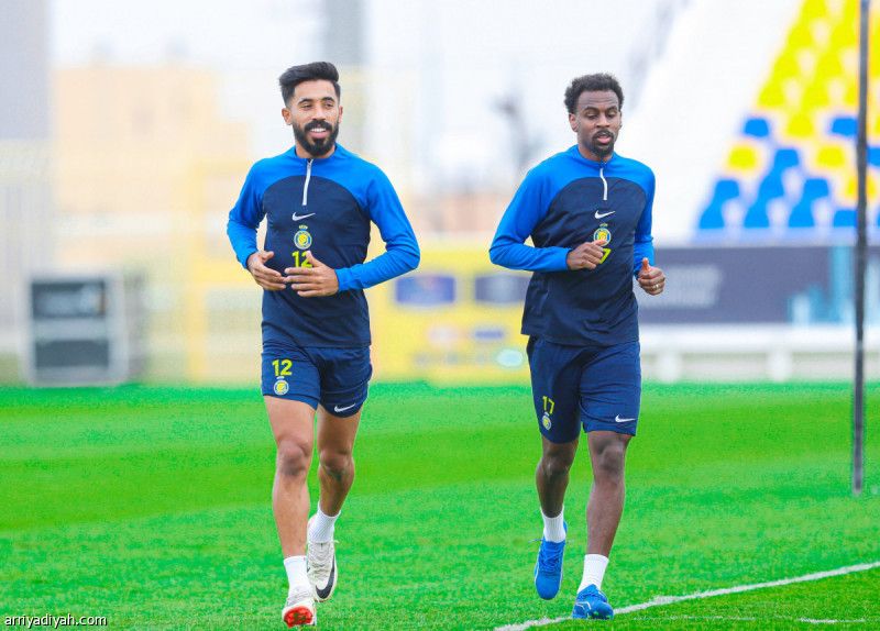 بوشل والخيبري يظهران في «الديربي»