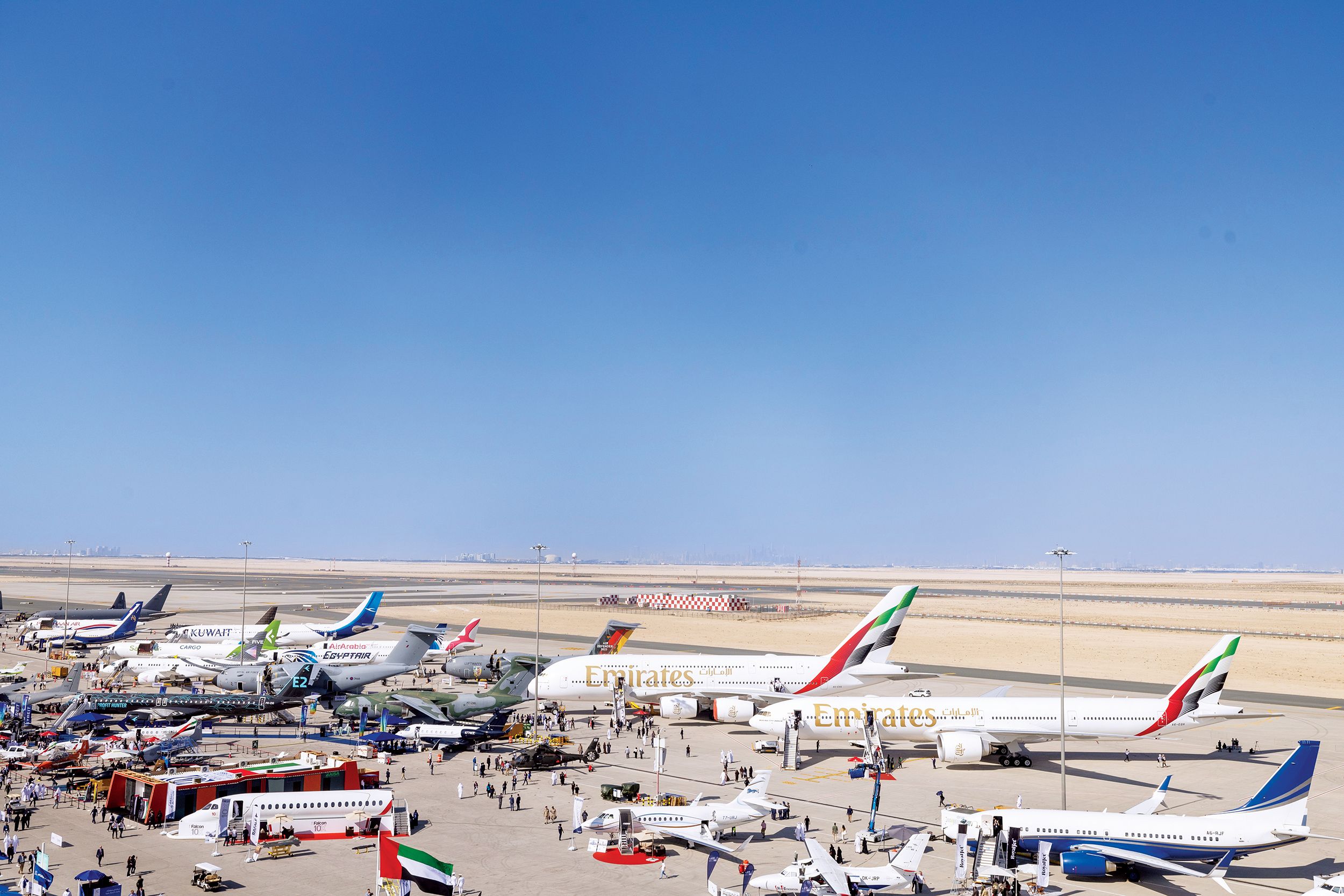 صفقات معرض دبي للطيران 2023 تتجاوز 101 مليار دولار .. و 135 ألف زائر بزيادة 30%