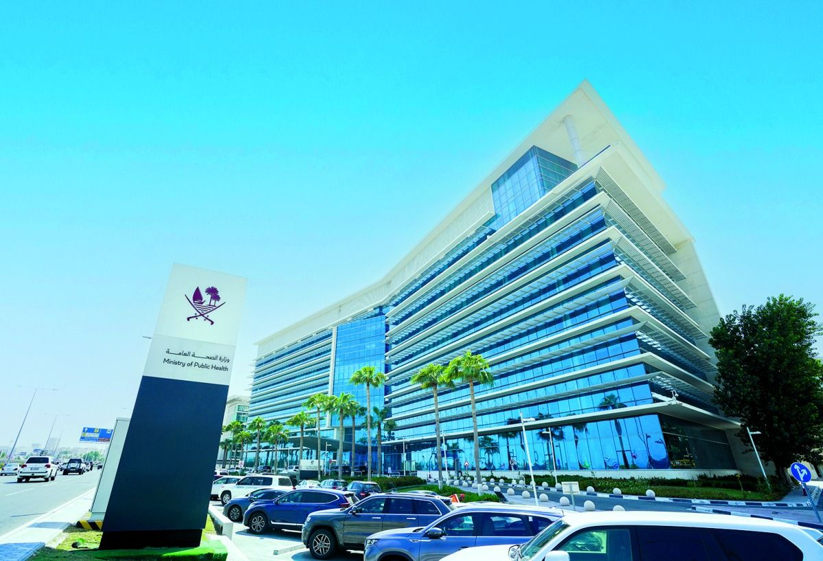 «الصحة» تعزز قدرات تطبيق «المستشفيات الصديقة» للطفل