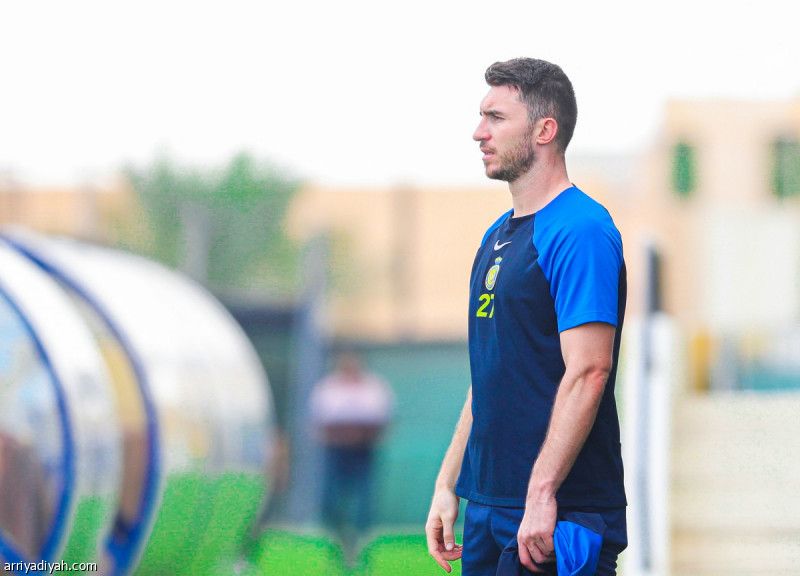 تقرير لابورت يصدم كاسترو