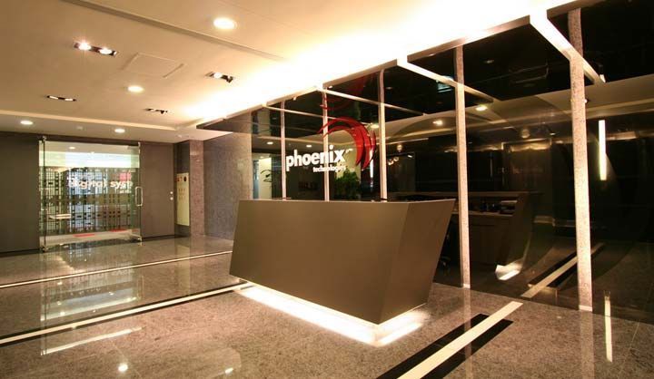 تغطية اكتتاب «فينكس» الإماراتية لبيع معدات التشفير 33 مرة