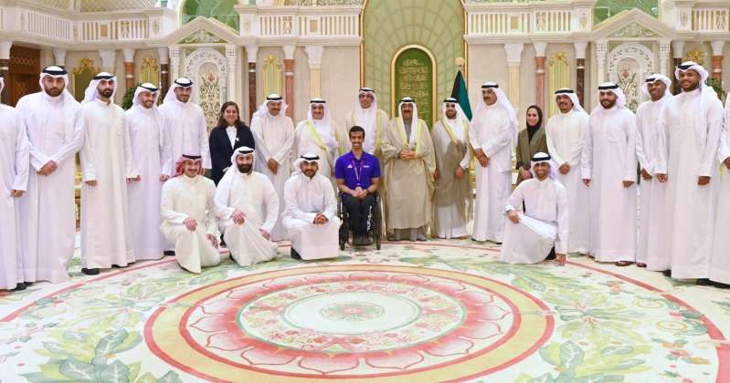 سمو ولي العهد يستقبل اللاعبين الكويتيين الحاصلين على ميداليات بدورة الألعاب الآسيوية ال19 بالصين