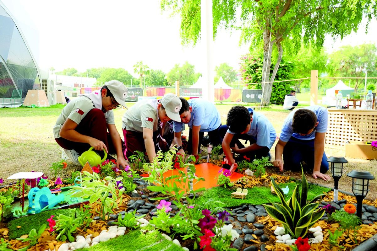 أنشطة ثقافية ومعارض تراثية لأجنحة الدول المشاركة.. المعرض فرصة للتعرف على حضارات الشعوب