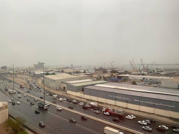 الأرصاد تحذر من أمطار رعدية وهبات شديدة السرعة