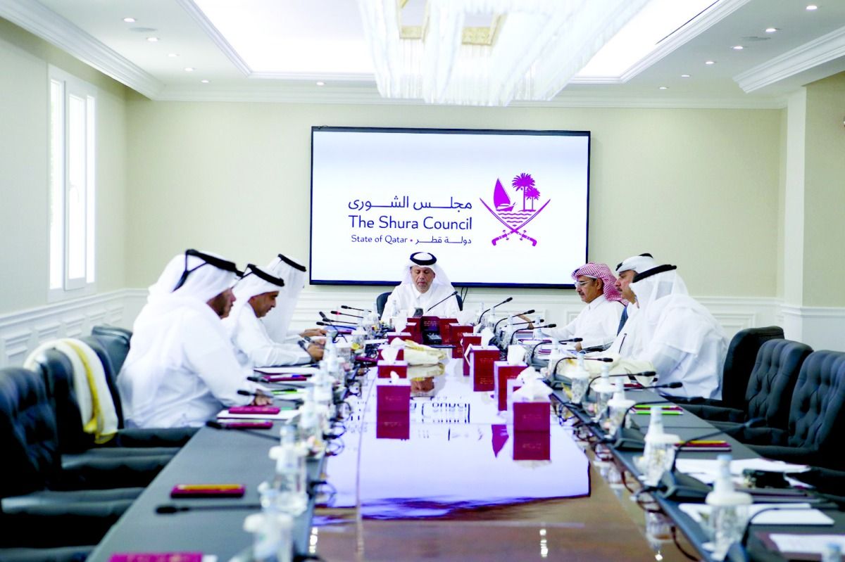 بحث ظاهرة عزوف القطريين  عن مهنة التعليم