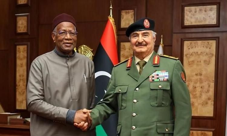 مبعوث الأمم المتحدة في ليبيا وحفتر يتفقان على دعم استقرار البلاد