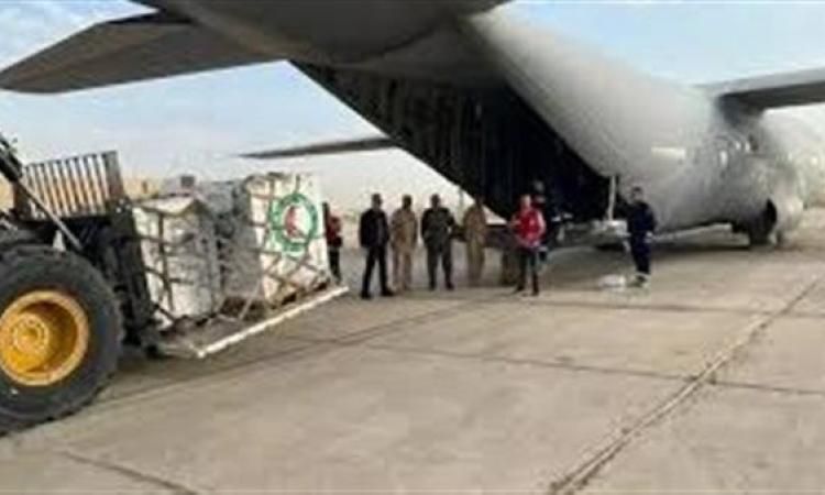 العراق تسيير طائرة مساعدات رابعة لقطاع غزة عبر مطار العريش
