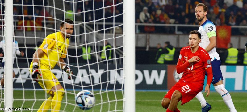 «نيران صديقة» تنقذ إنجلترا أمام مقدونيا الشمالية