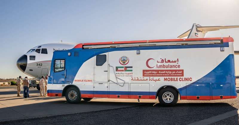 وزير الصحة: الشحنة الطبية لأهالي غزة استكمال للدعم اللوجستي الكويتي في الجسر الجوي الإغاثي