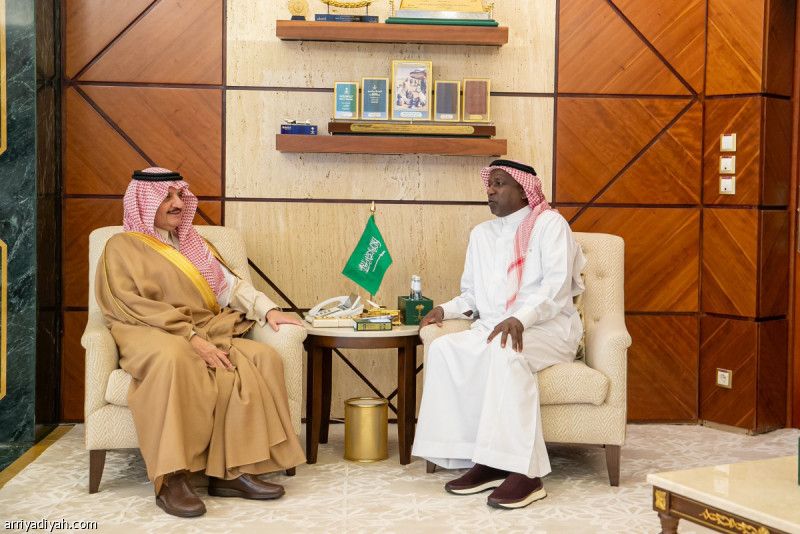 أمير الشرقية يستقبل «أصدقاء اللاعبين»