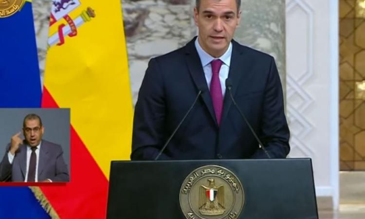 رئيس وزراء إسبانيا: نأمل في وقف إطلاق النار في غزة بعد الهدنة الإنسانية