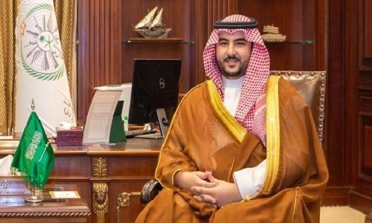 السعودية وبريطانيا تبحثان العلاقات الثنائية والأوضاع الإقليمية والدولية