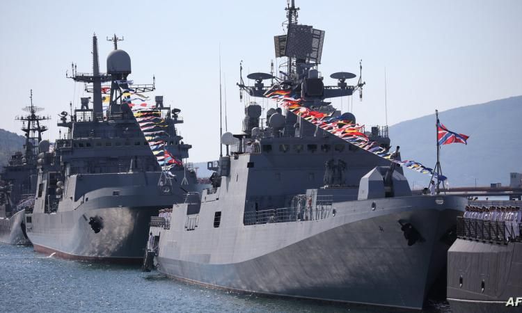 روسيا: مقاتلات أسطول البحر الأسود تدمر زوارق أوكرانية اقتربت من القرم