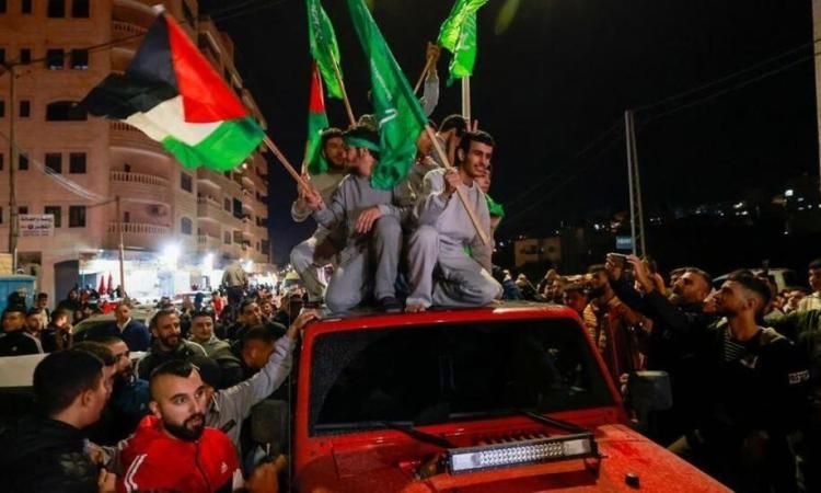 حماس تفرج اليوم عن 14 رهينة واسرائيل عن 42 معتقلا فلسطينيا