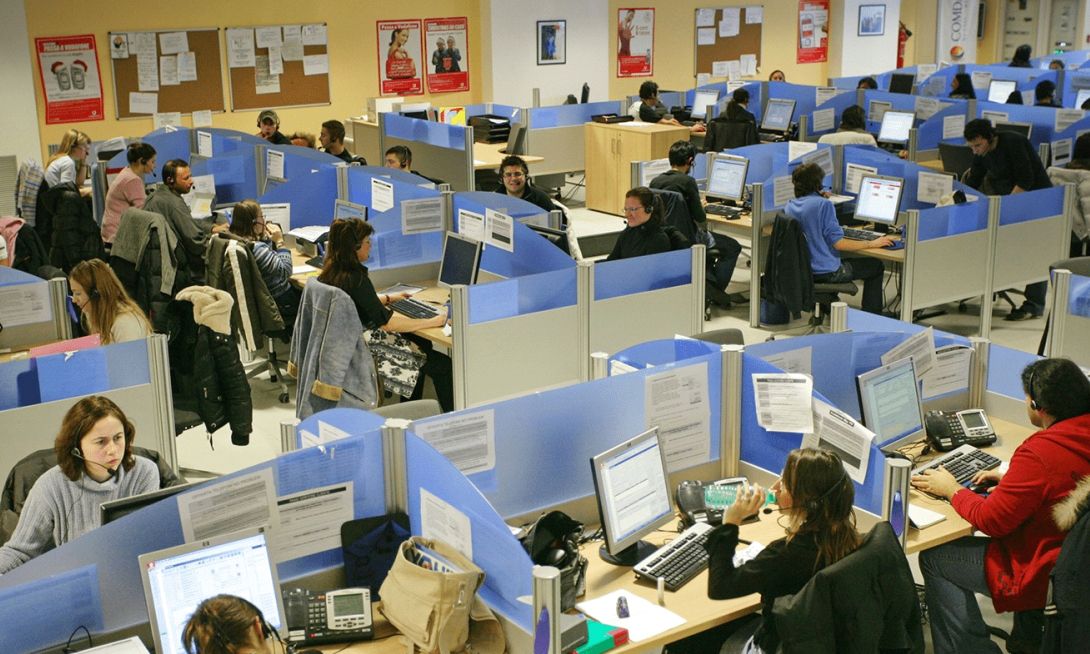 فَورة المكاتب المساندة في الهند تُشعل حرباً على الكفاءات في تكنولوجيا المعلومات