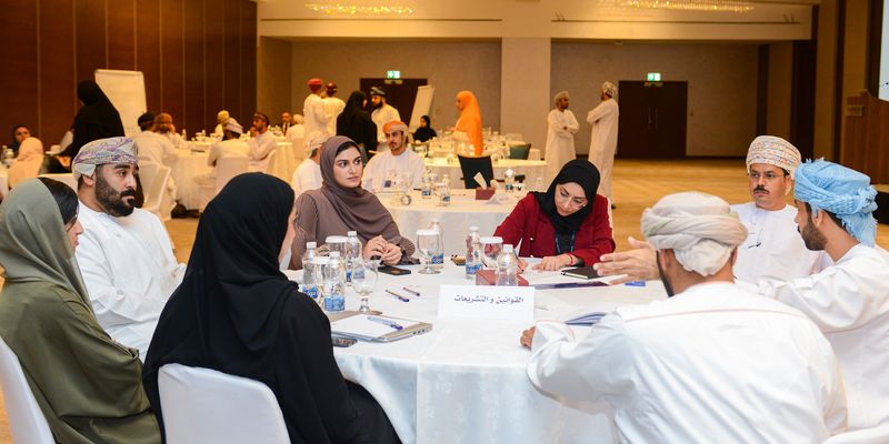 تعزيز الشراكة الاستراتيجية بين المؤسسات الحكومية والقطاع الخاص الداعمة للحياد الصفري