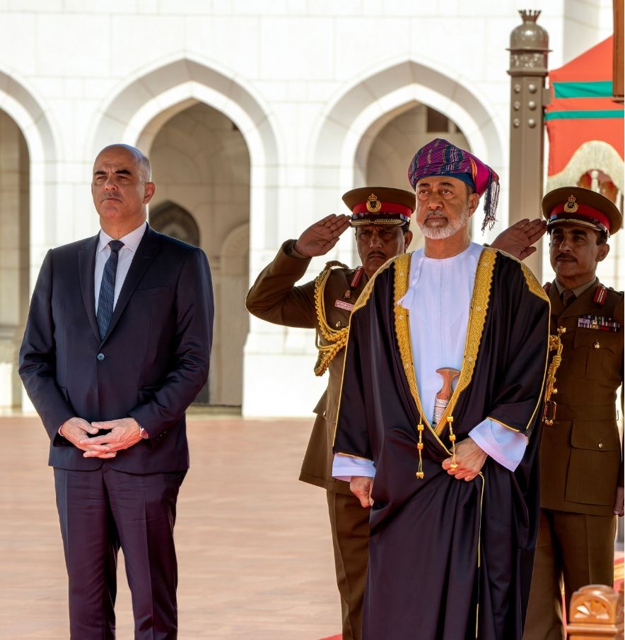 جلالة السُّلطان يقيم مأدبة عشاء رسمية تكريمًا للرئيس السويسري وحرمه