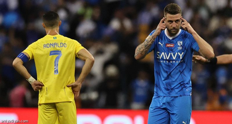 الهلال.. بطل الشتاء