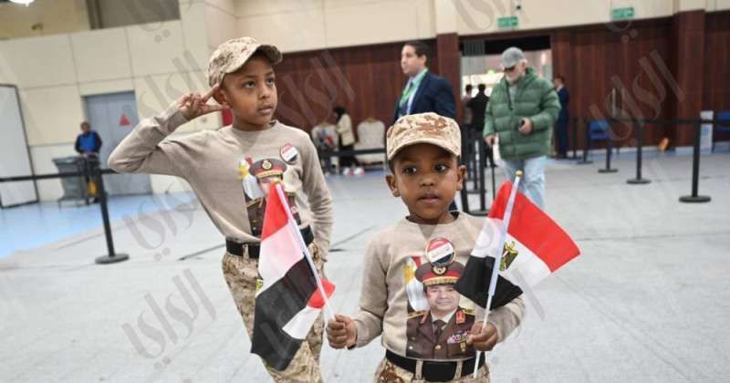 إقبال كثيف على المشاركة في الانتخابات الرئاسية المصرية في الكويت