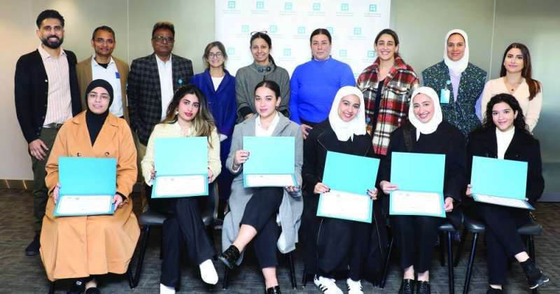 طلبة كلية العمارة في جامعة الكويت يشاركون بتصميم عيادات تخصصية في مستشفى طيبة