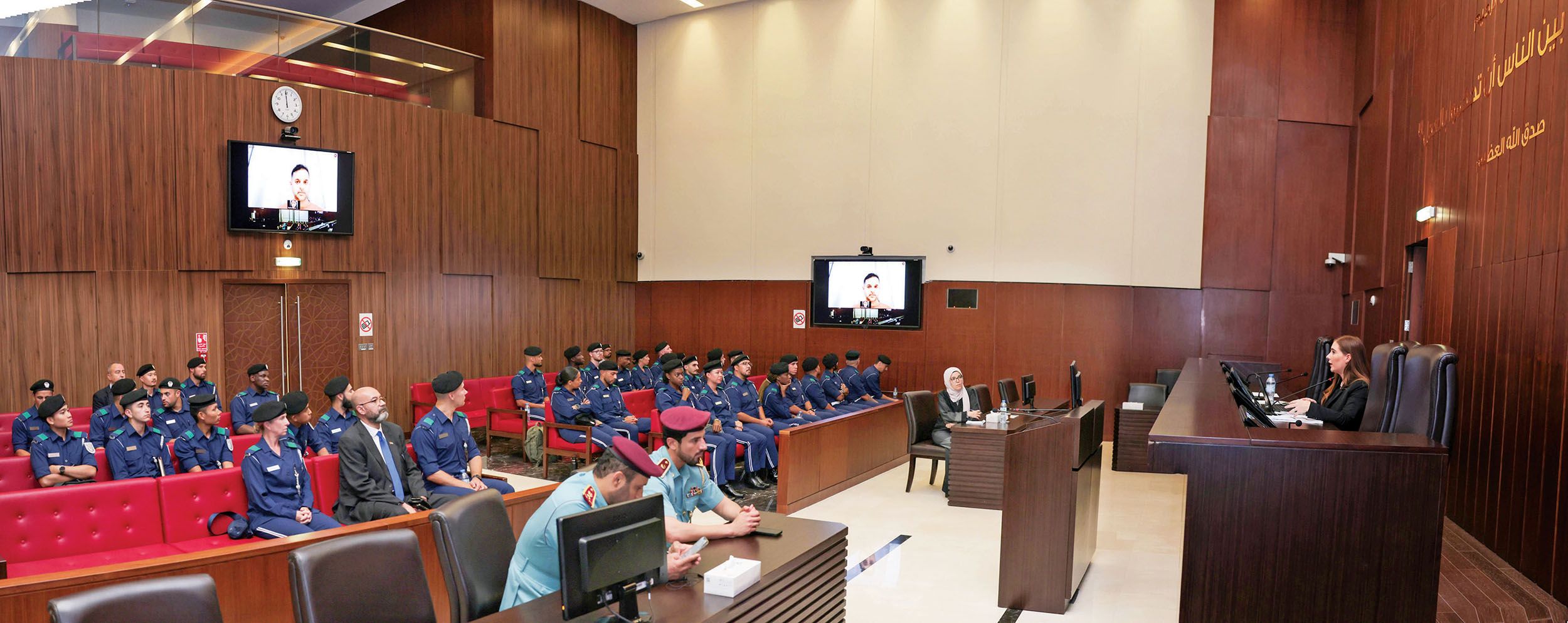 وفد شرطي أمريكي كندي يطلع على منظومة «قضاء أبوظبي» القضائية والعدلية