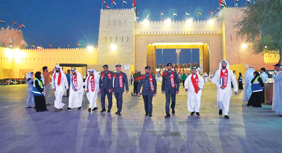 شرطة أبوظبي تستعرض في مهرجان الشيخ زايد قصصاً ملهمة عبر الأجيال