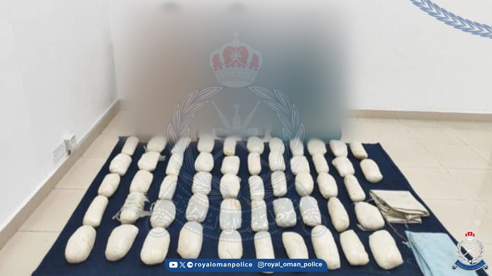 القبض على مهربي مخدر الكريستال بمسقط