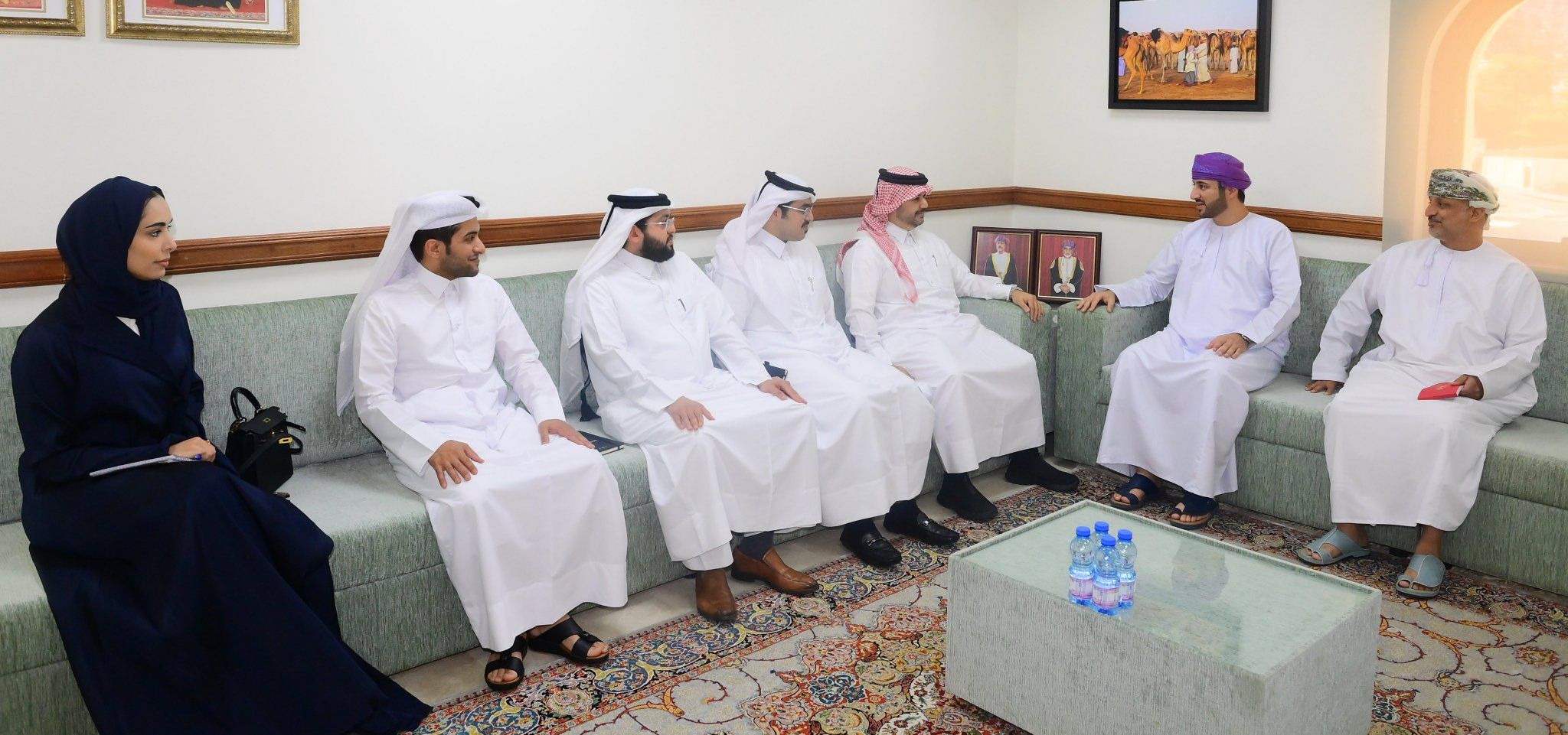 وفد قطري يطّلع على تجربة الأمانة العامة لمجلس الوزراء في مجال إدارة الجلسات