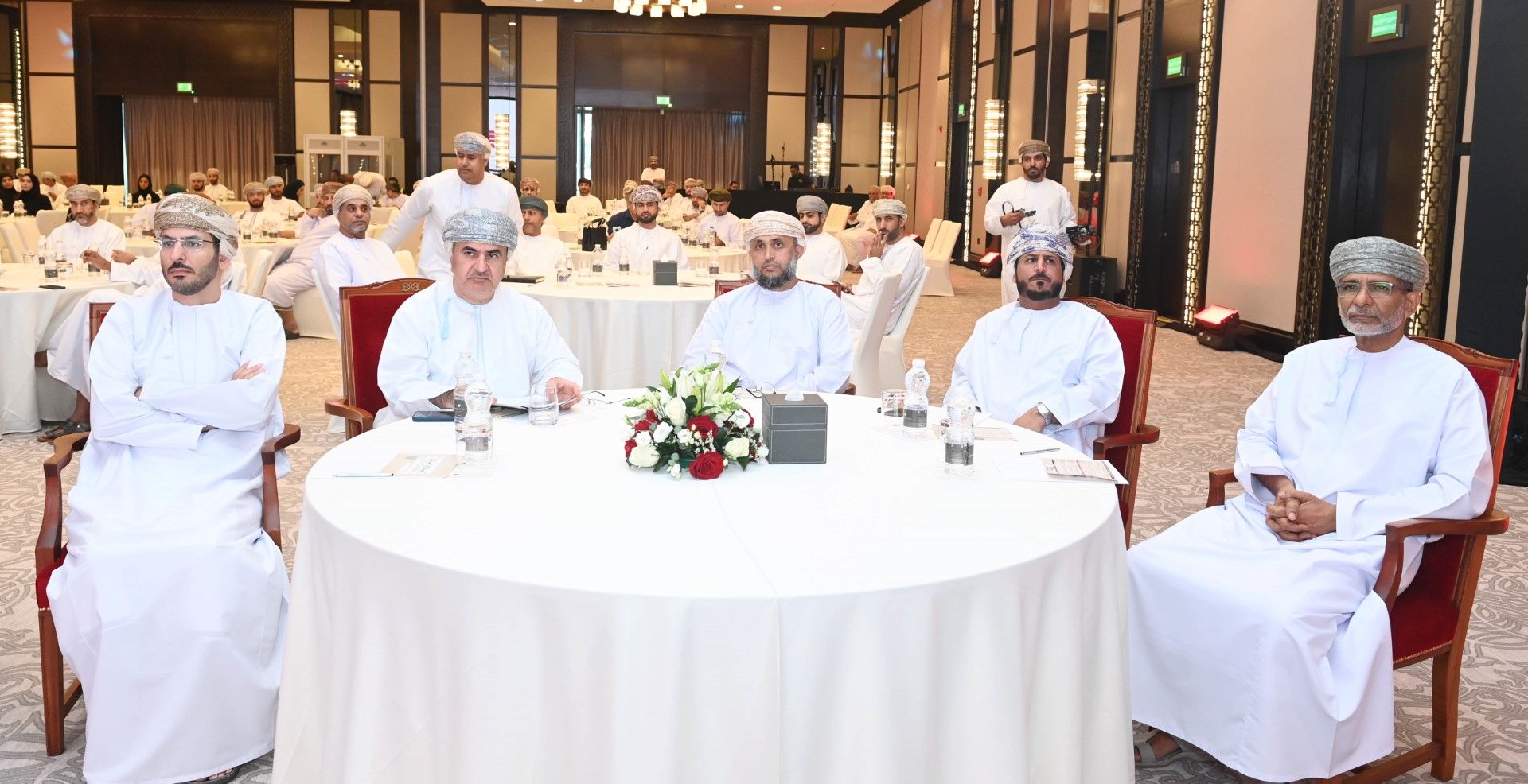 وزارة الإعلام تُنظم ندوة “الصحافة العُمانية.. الواقع وفرص الاستدامة”