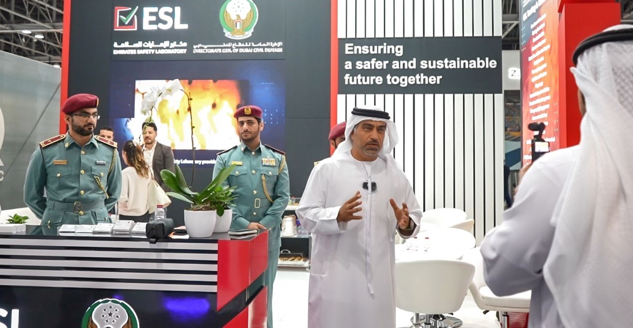 مختبر «الإمارات للسلامة» في «دفاع مدني دبي» يحدد 3 فحوصات إلزامية