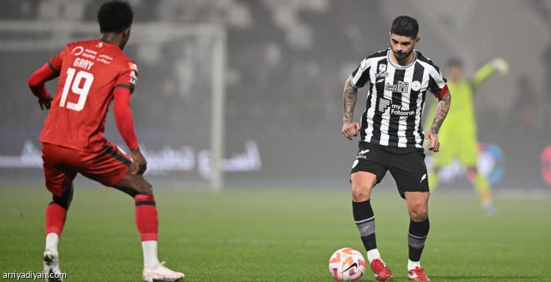 الشباب والاتفاق.. الأهداف تغيب والحمراء تحضر 3 مرات