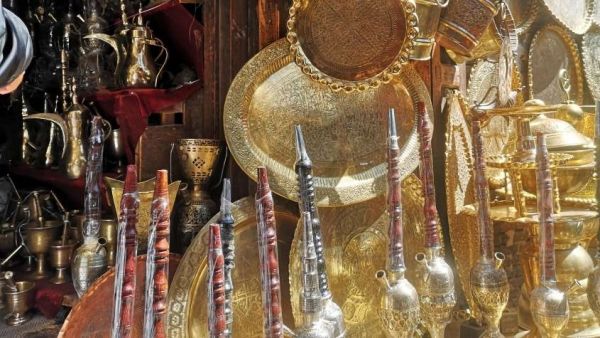 مقدم من اليمن و9 دول عربية.. اليونسكو تدرج ملف النقش على المعادن ضمن قائمة التراث غير المادي