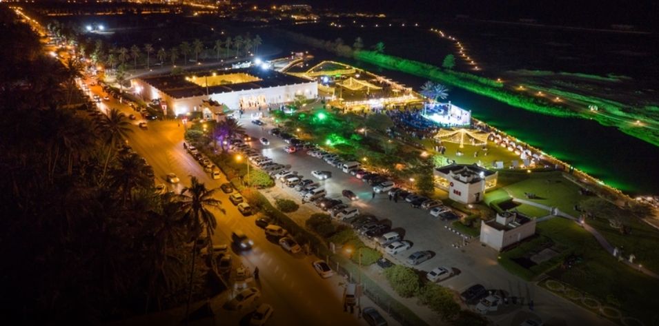 27 ألف زائر لموسم اللبان بمحافظة ظفار في نسخته الثانية