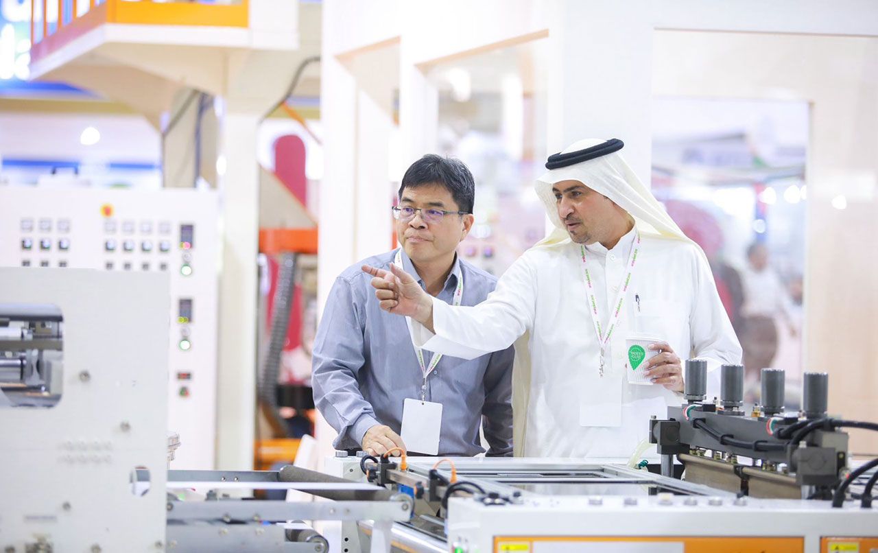 معرض "عرب بلاست 2023" ينطلق غداً في دبي بمشاركة 35 دولة