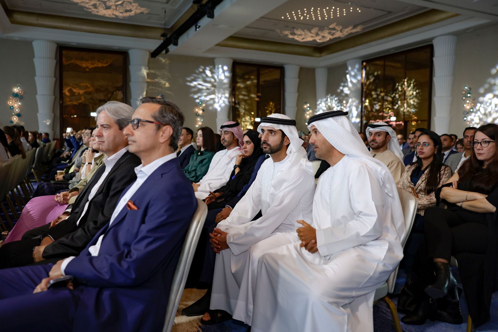 حمدان بن محمد: القطاع السياحي رافد أساسي لاقتصاد دبي