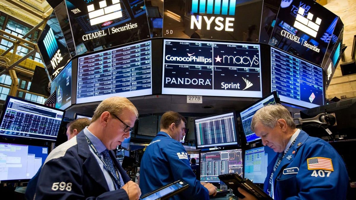 انتعاش الأسهم الأمريكية.. و«داو جونز» يواصل تسجل مستويات قياسية