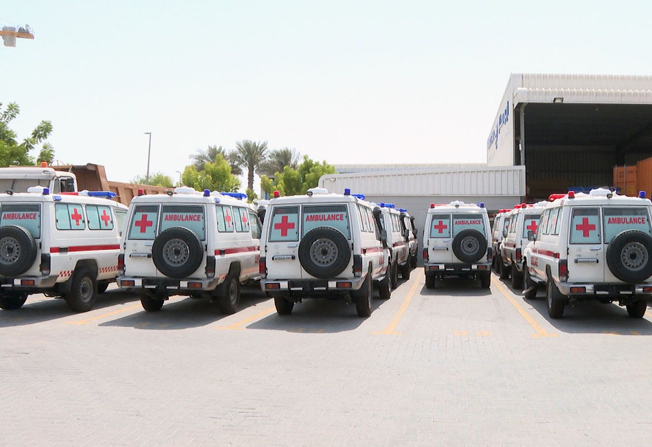 الإمارات تدعم قطاع الصحة في أوكرانيا بدفعة ثانية من سيارات الإسعاف