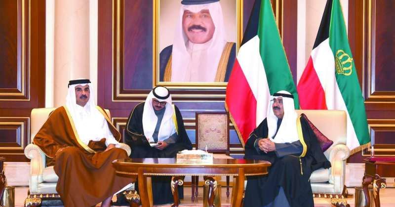 حشد من الزعماء عزّوا الأمير بفقيد الكويت