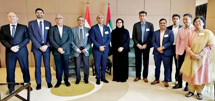 غرفة رأس الخيمة تبحث مع اتحاد الصناعة الهندية آفاق التعاون التجاري