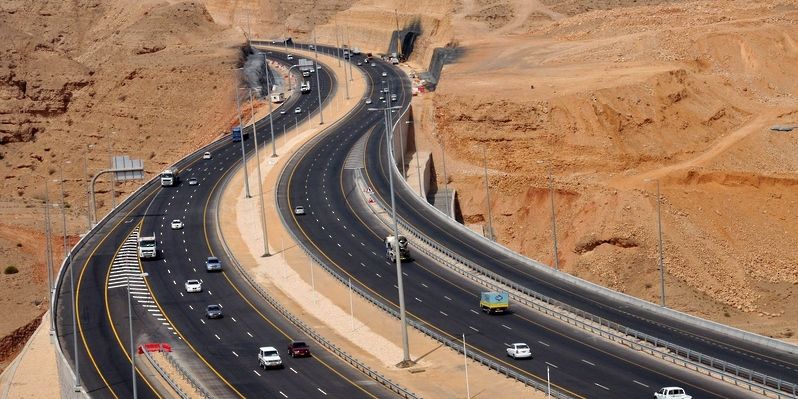 استكمال المرحلة الأولى بشأن نقل تبعية الطرق إلى البلديات في المحافظات