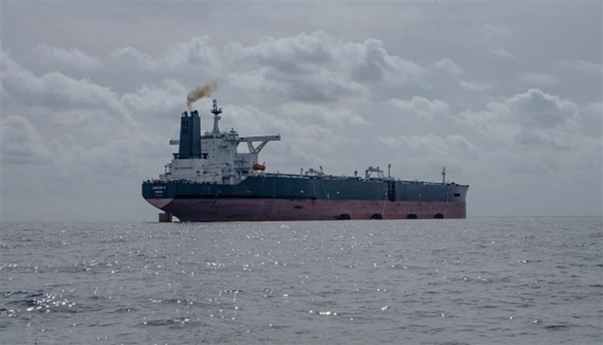 النفط يقفز 2.5% ويتجاوز 80 دولاراً بسبب الصراع في الشرق الأوسط