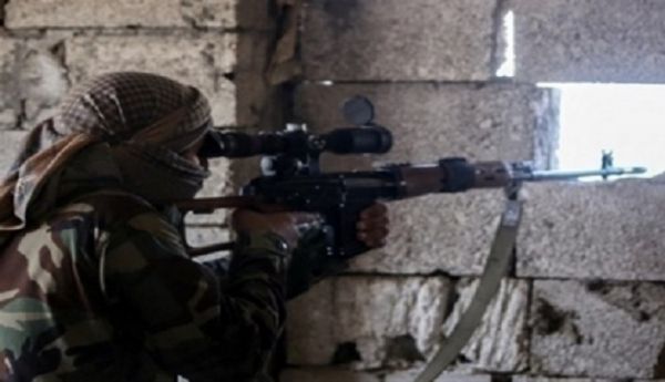 إصابة طفلة برصاص قناصة مليشيا الحوثي شمالي الضالع